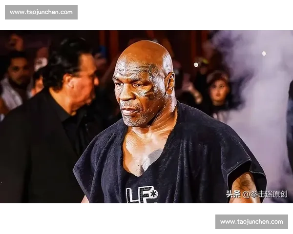 一龙vs泰森跨时代对决背后的力量荣耀与商业迷局格斗世界风云全解析